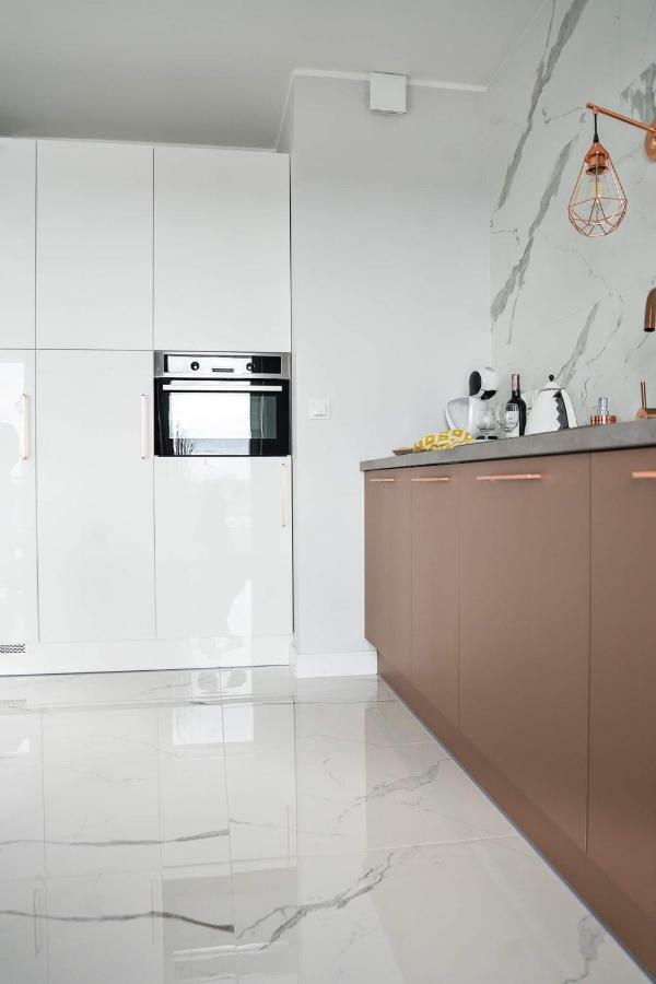 Apartament Marcelin Gold Wes Quality Suite ポズナン エクステリア 写真