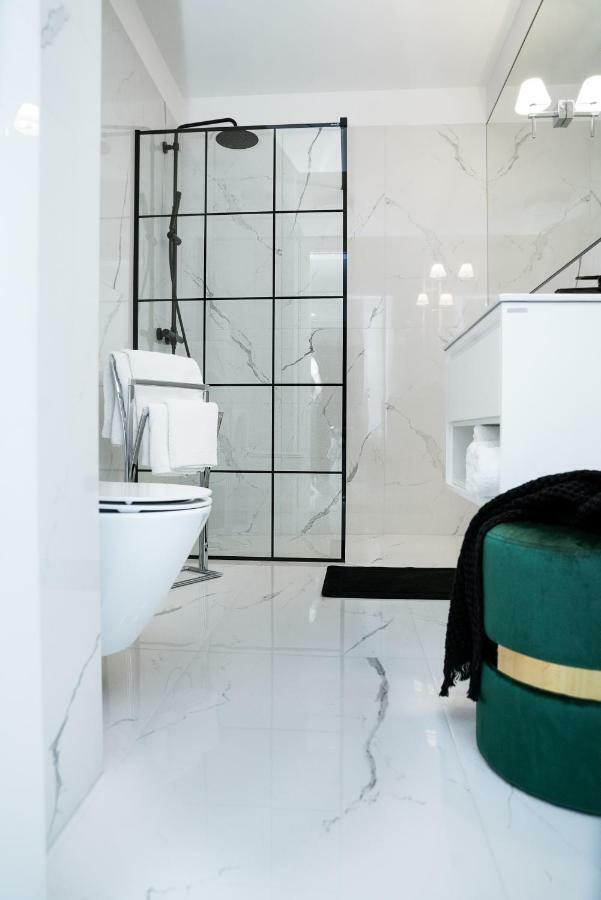 Apartament Marcelin Gold Wes Quality Suite ポズナン エクステリア 写真